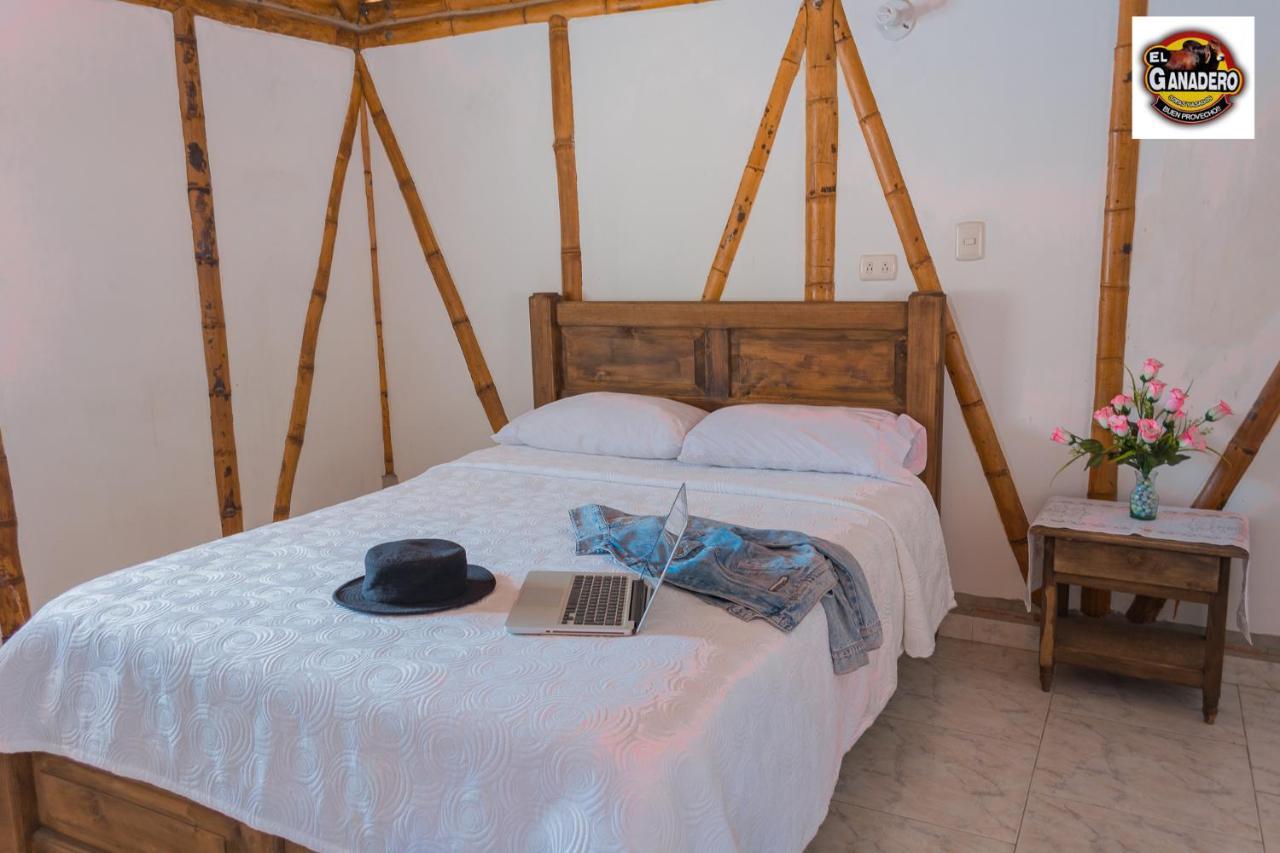 Hotel El Ganadero El Total 外观 照片