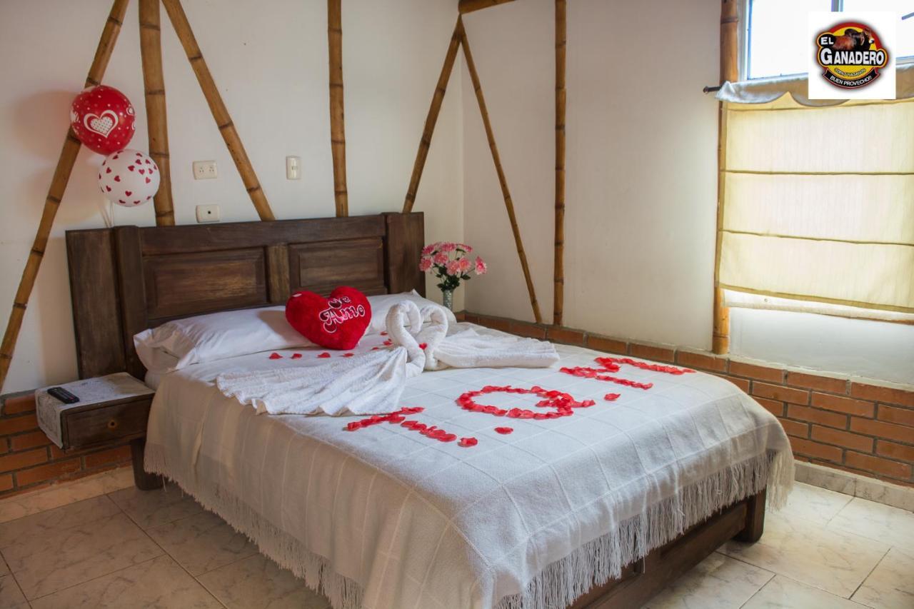 Hotel El Ganadero El Total 外观 照片