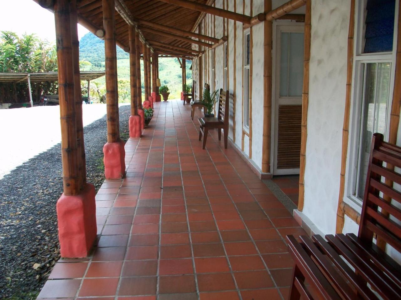 Hotel El Ganadero El Total 外观 照片